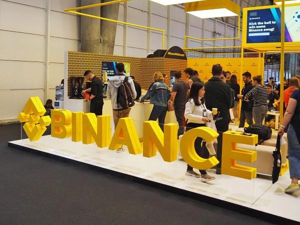 Binance asset freezes after hacks: expert concerns on recovery