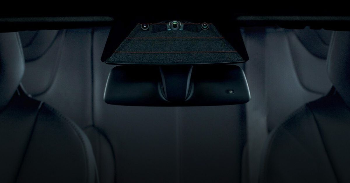 Tesla FSD v14.3.9 bug falsely warns of dirty cameras, triggers unnecessary service visits