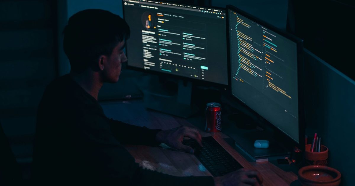 Apple firibgarlar ishlatishi mumkin bo'lgan veb-sertifikatlarni blokladi, biroq Mac qurilmalaridagi zaiflik saqlanib qolmoqda
