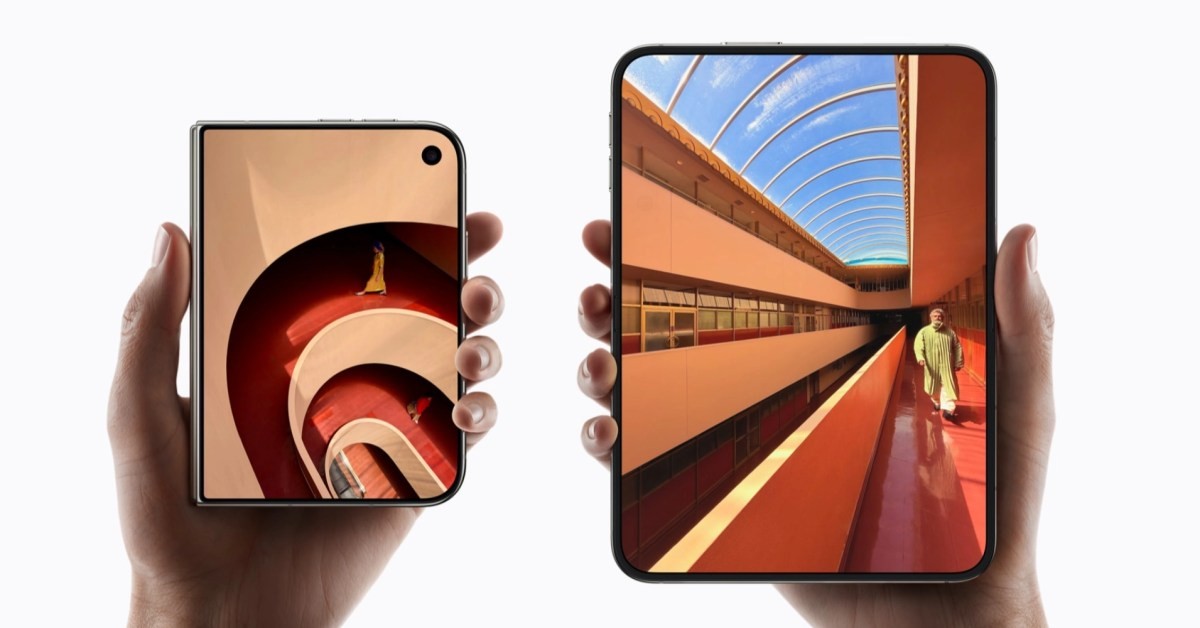 Here is how iPhone Duo treats apps not optimized for the foldable display