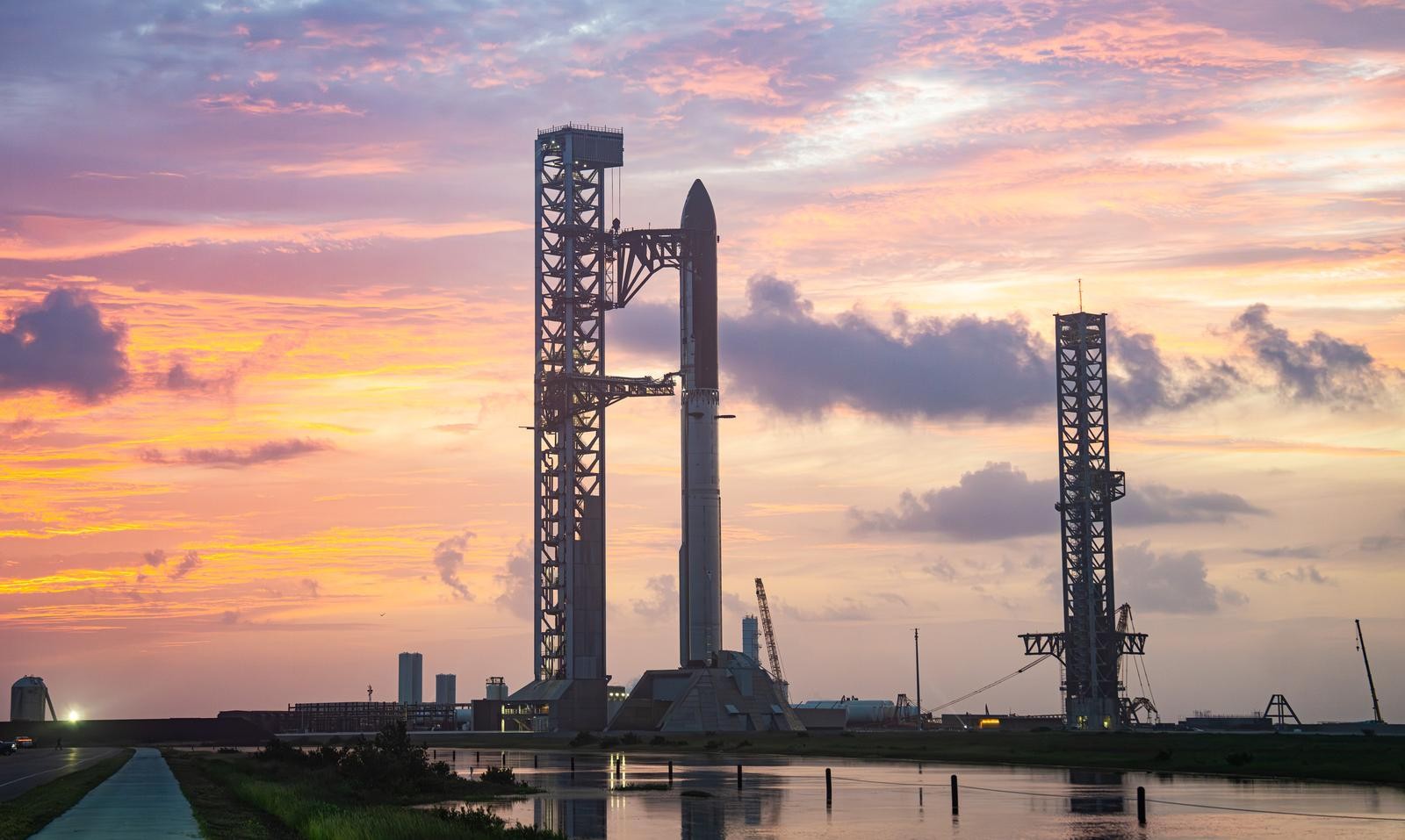 SpaceX готовит исторический запуск Starship из Флориды: дата выхода и сценарий