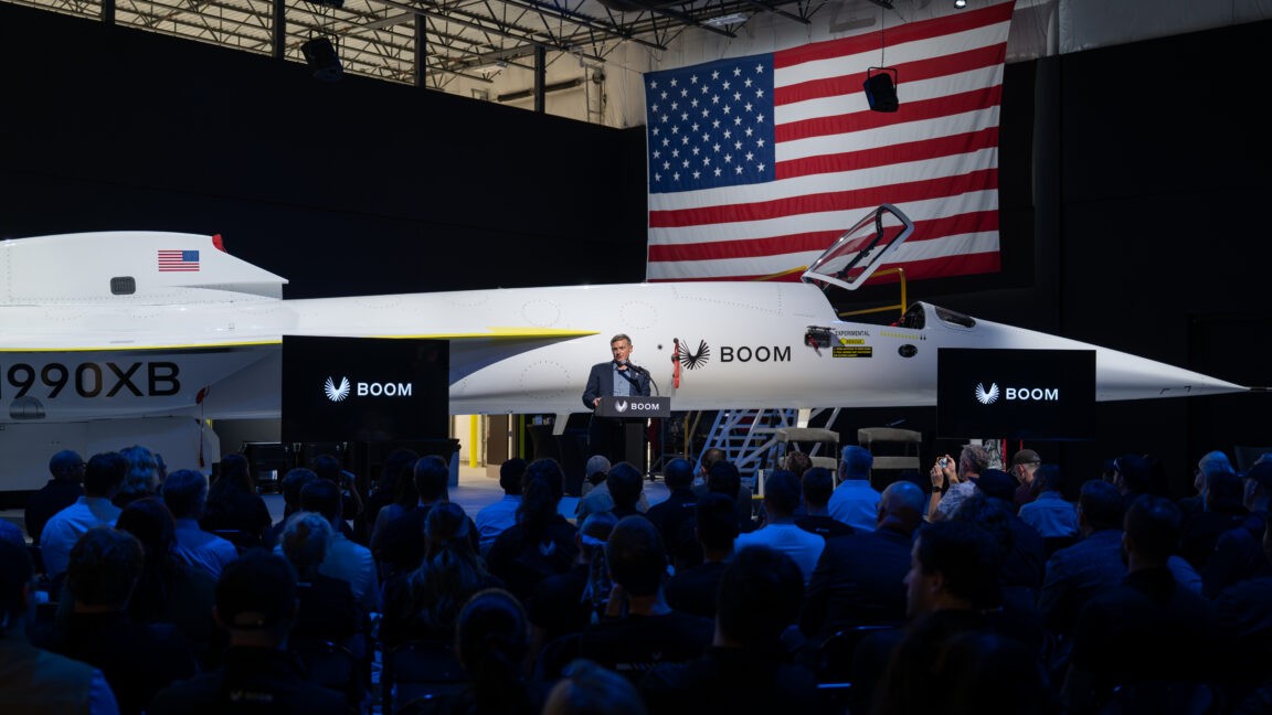 Boom Supersonic: проблемы с лайнером Overture и отмена сделки для ЦОД