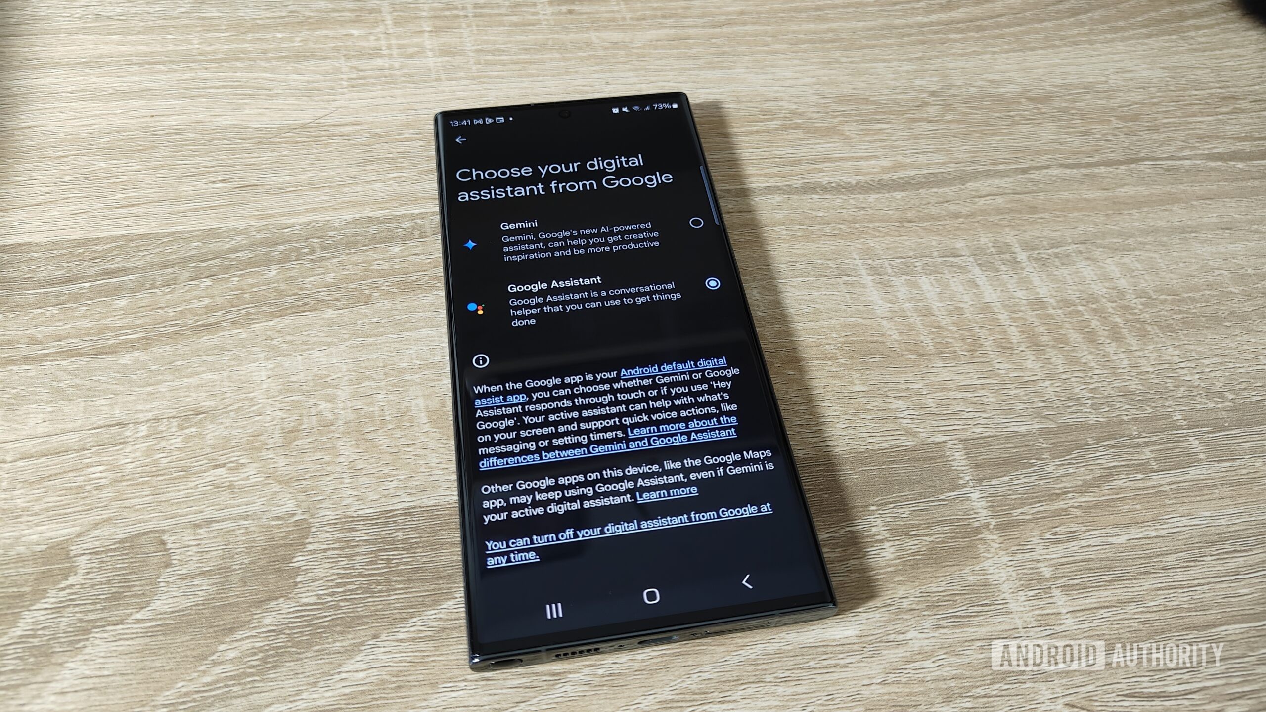 Google Assistant o'rniga Gemini'ning majburiy joriy etilishi foydalanuvchilar e'tiroziga sabab bo'lmoqda