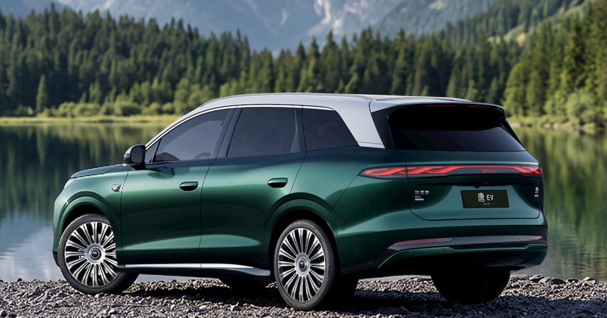 BYD previews tech-heavy interior for the third-generation Tang EV