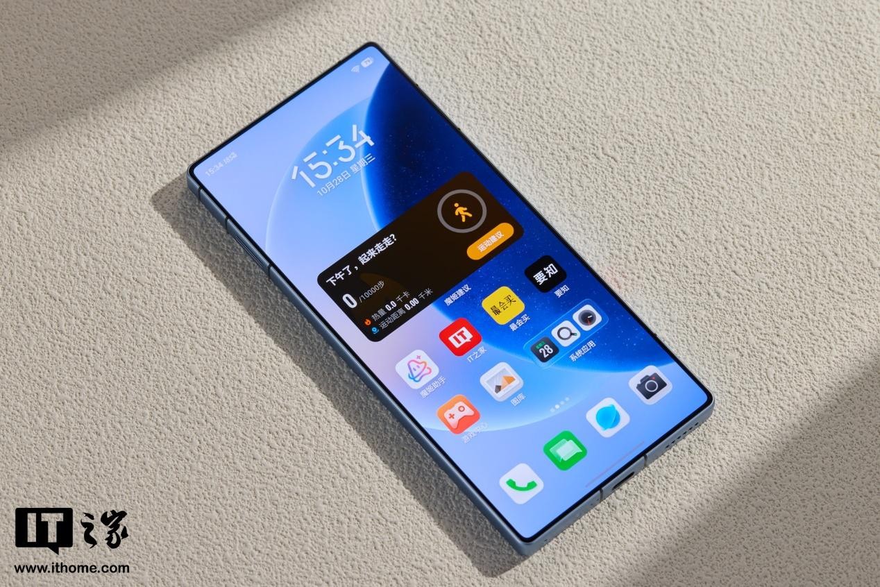 Red Magic 12 Pro+ unboxing and specs: Snapdragon 8 Elite and massive 8400 mAh battery