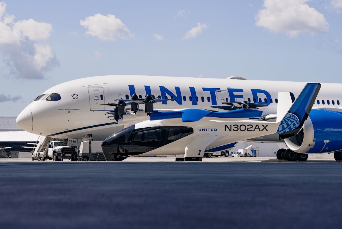 The FAA is investing $875 million in AI to revolutionize air traffic control