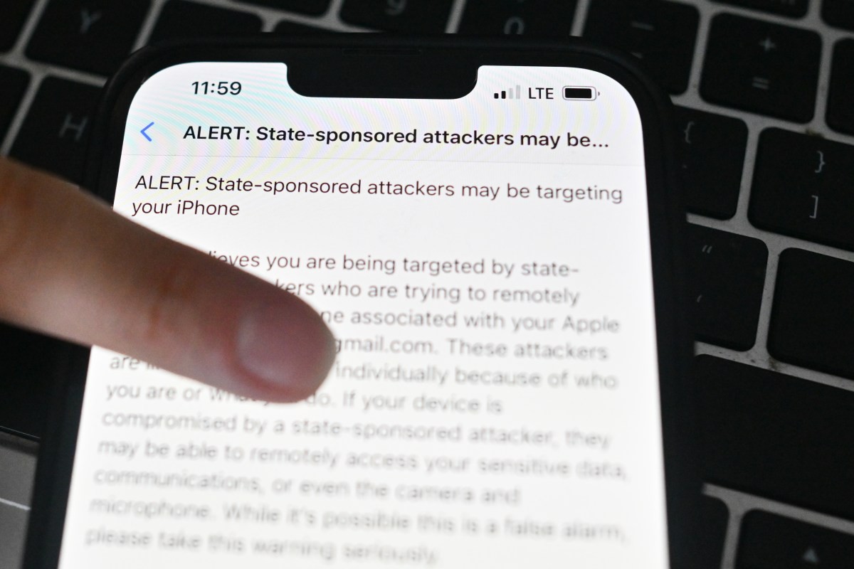 Unprecedented Number of Apple Users Received Recent Spyware Alert