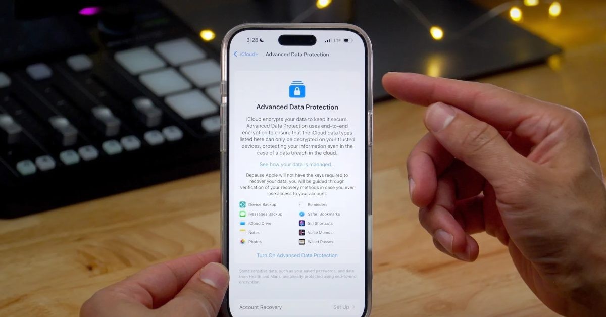 Apple pushes UK court to lift secrecy around encryption backdoor order